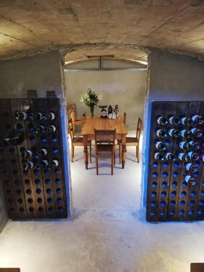 Cellar1947 * Robertson